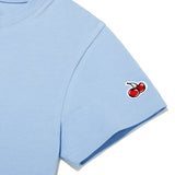 シグネチャービックチェリークロップTシャツ【スカイ】