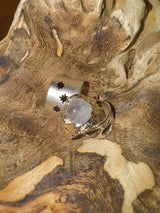 Bumpy crystal ring