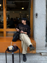 Drop curved dart pants