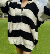 (HIGH-QUALITY!/UNISEX) ビッグフードルーズフィットストライプニットジップアップ - 2 COLOR