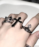 Black flower Ring