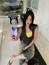 カラーフェイクツーピースレイヤードスリーブレスTシャツ