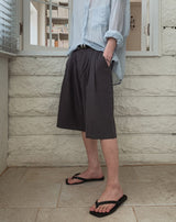 Kurin Two Tuck Wide Bermuda Slacks