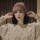 VARZAR Chain Logo Natural Beanie / Indiepink