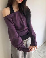 Qhin Sleeve Button One-Shoulder Sweatshirt