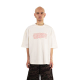 HIERARCHY STUDIOS Unsolved - ホワイトフレイムハウスオーバーサイズTシャツ