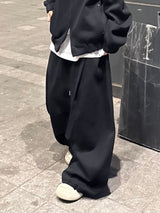 カーブドバルーンスウェットパンツ