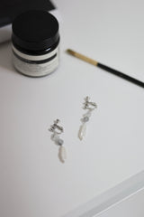 シルバー925淡水パールピアス Dark Creek Crystal Pearl Pierce handmade