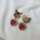 メルビーザキャットシリーズ - レッドハートピアス / Melbie The Cat Series - Red Heart Piercing