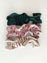 Twisted velvet pin
