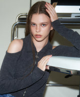 [NF] SHOULDER CUT-OUT ZIP UP (BLACK)_F23QZ268