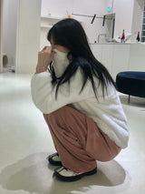Fluffy fleece zip-up jacket