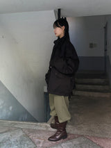 Eye-catching bomber jacket 