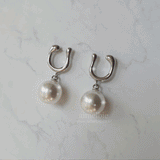ホースシューズパールピアス