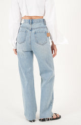 ストレートフィットバックポケットレザーパッチポイントブレットマークデストロイドデニムパンツ / STRAIGHT FIT BACK POCKET LEATHER PATCH POINT BULLET MARK DESTROYED DENIM PANTS [16624]