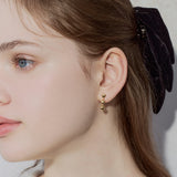 touch heart earring