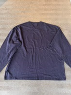 キャップロゴロングスリーブTシャツ