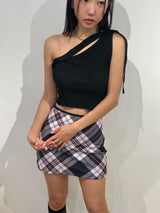 アンフッテドストラップノースリーブトップ