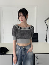 メタストライプグラデーションオフショルダークロップド半袖ニット / Meta Striped Gradation Off-Shoulder Cropped Short-Sleeved Knit
