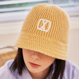 VA Square Applique Knit Bucket Hat / Beige