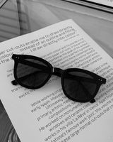 オーバルティントサングラス/81396 Oval tint sunglasses (1 color)