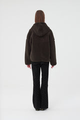 チェリーフリースフーディー付きジャンパー / CHERRY FLEECE HOODIE JUMPER [BROWN]