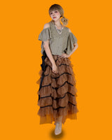 パンチングショルダーフリルTシャツ / punching shoulder frill T (2 color)