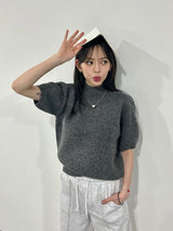 ボンボンネックレス