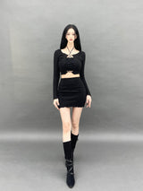 オッドストラップラインクロップT/796. Odd strap line crop T (2color)