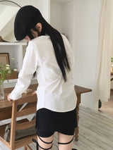 Bekan Vネックバックバンディングスリムシャツ