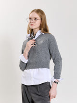 OM V-NECK SWEATER