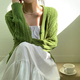 オールデイツイストVネックカーディガン / [Bellide made] All-Day Twist V-Neck Cardigan