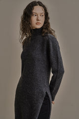 サイドスリットタートルネック/SIDE SLIT TURTLENECK_CHARCOAL
