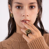 シグネイチャーボタンウィズニットリング/Merry,Motive signature button with knit ring (Khaki)