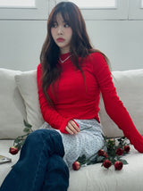 Apple red shirring long sleeve knit