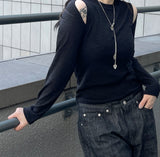 カットアウトショルダーロングスリーブ / cut out shoulder long sleeve