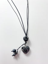 Hole gray