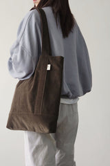Corduroy simple line bag - deep brown