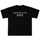 ベイビーフェイスアップルガール半袖Tシャツ ブラック