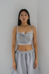 BUTTON CROP SLEEVELESS