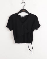 ジュリーフリルリボンラップストラップクロップ半袖Tシャツ