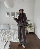 (UNISEX) ドスフリースストリングフード