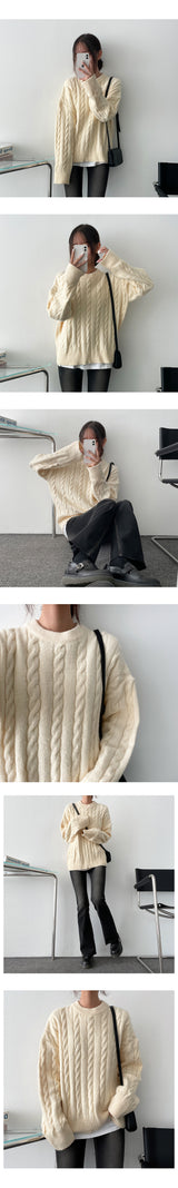 Cree Thick Twisted Round Knitwear