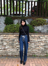 セミワイドフィットストリングポイントダークデニムパンツ/JEON SO MIN SEMI-WIDE FIT STRING POINT DARK DENIM PANTS [17708]