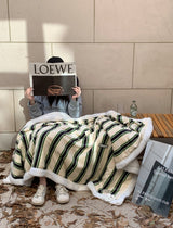 Retro stripe microfiber lamb fleece blanket - 150x200cm - Green