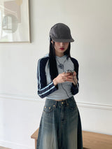 Cima Nagrang strap color combination cropped hooded T-shirt