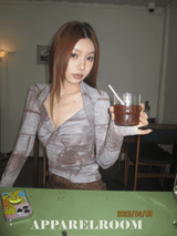 プリントVツイスト長袖Tシャツ