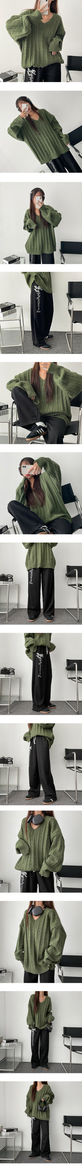 Litdum Soft Super Boxy Twisted V-neck Knitwear