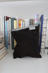 flat pouch (black olive)