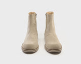 Cowhide Gravel Chelsea Boots Beige [VIBRAM]